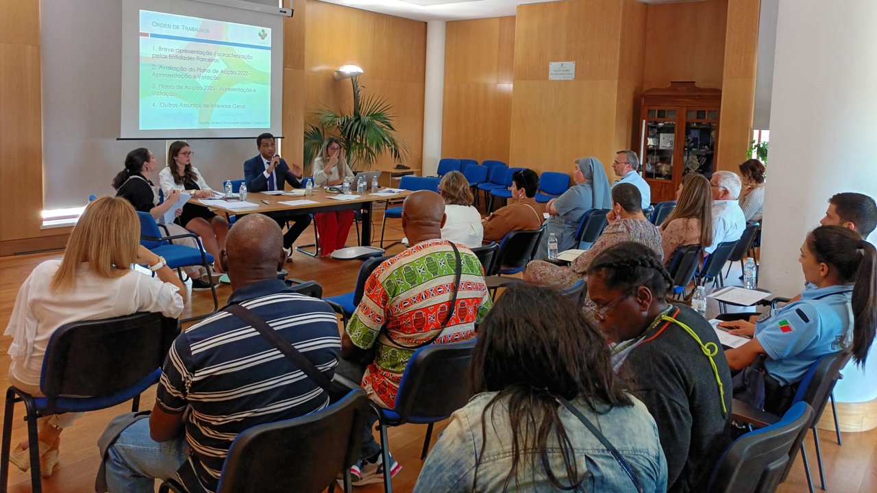 Reunião da Comissão Social de Freguesia de Carnaxide e Queijas