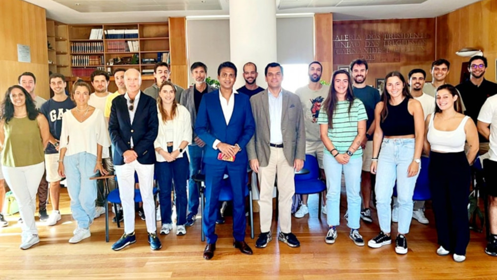 Encontro formativo com os professores de Expressão Físico-Motora