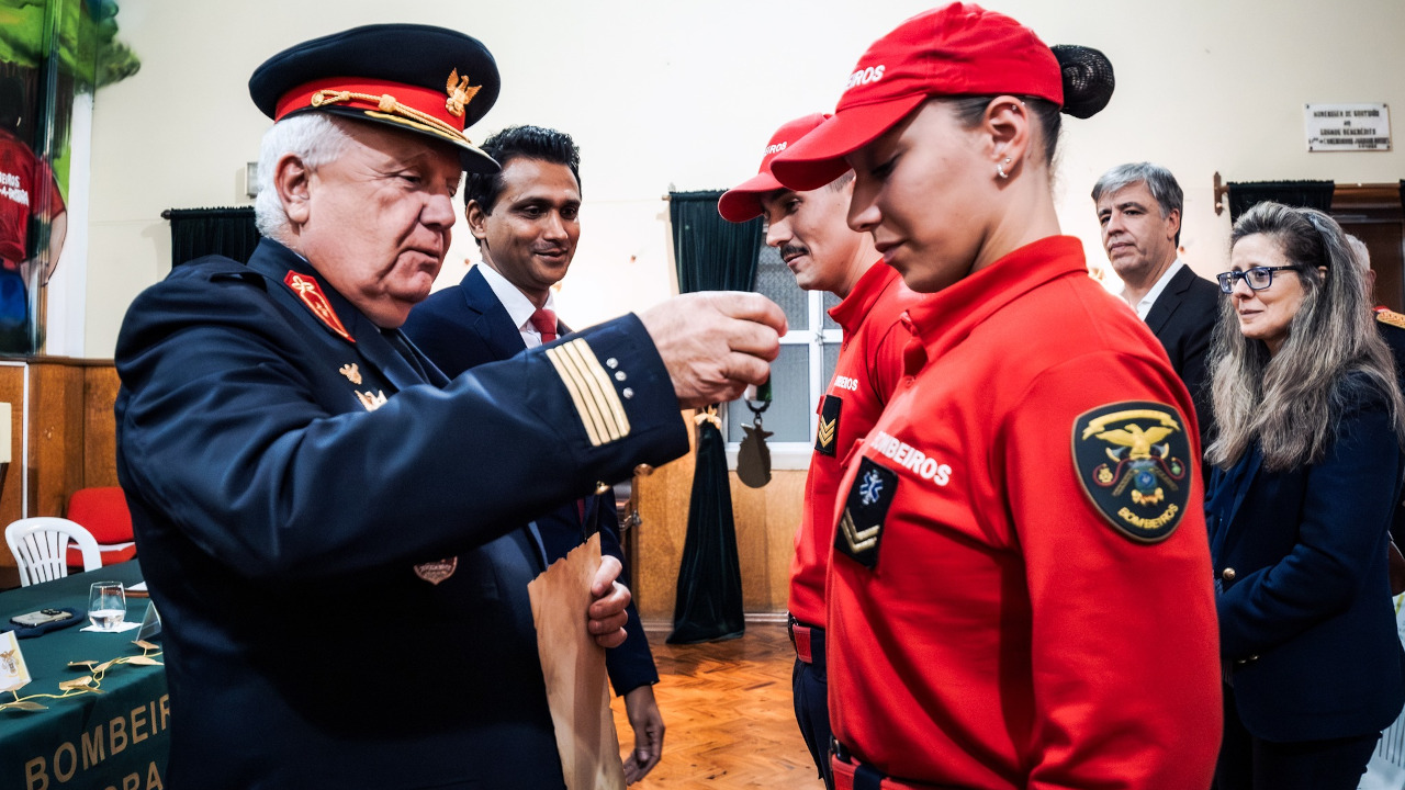 Novos órgãos sociais dos Bombeiros Voluntários de Linda-a-Pastora